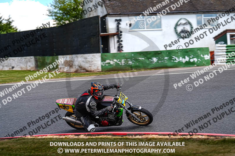 enduro digital images;event digital images;eventdigitalimages;mallory park;mallory park photographs;mallory park trackday;mallory park trackday photographs;no limits trackdays;peter wileman photography;racing digital images;trackday digital images;trackday photos
